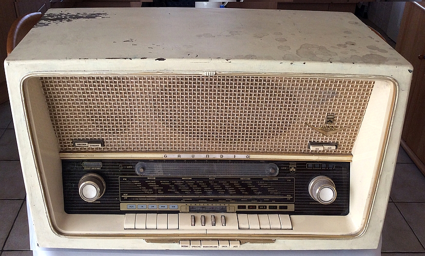 Grundig 6099 Gesamtansicht