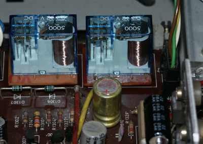 CV1500: Neue Lautsprecherrelais auf Adapterplatine